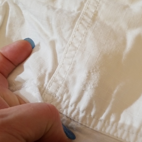 American Eagle ripstop white shorts B116:4:619 - Picture 7 of 7